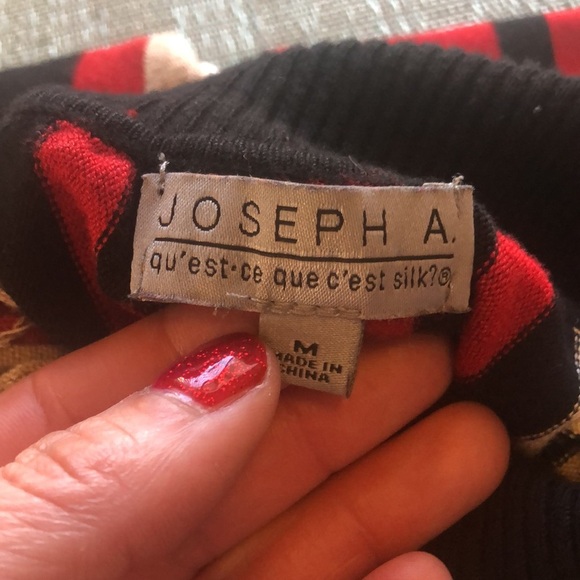 #5 NWOT Turtle Neck Poncho Cape with Stripes and Button Detail - Picture 8 of 15